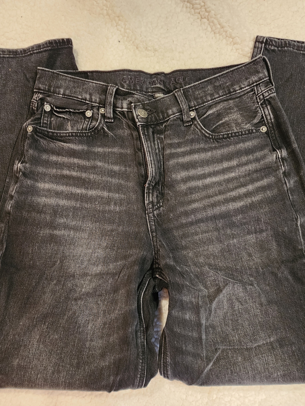 American Eagle Outfitters Women’s Faded Black Strigid Jeans Size 4